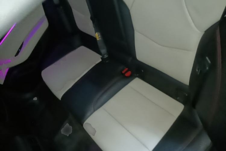 Used Cadillac CT5 2020 Revised 28T Platinum Sport Edition Left Rear Seat