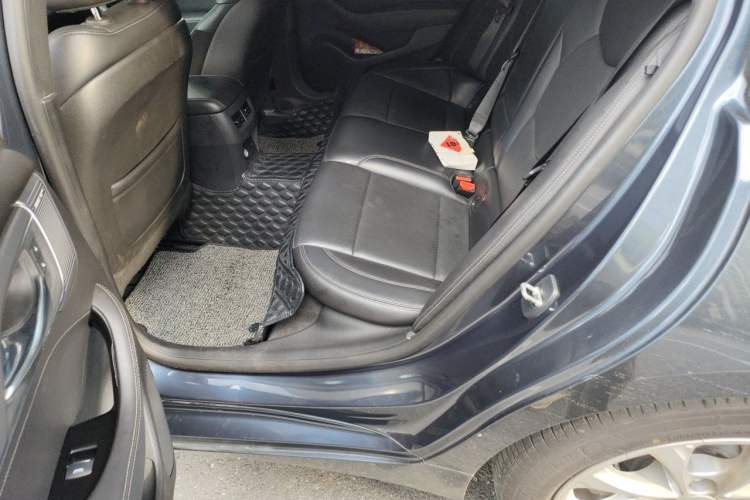 Used Cadillac CT5 2020 Revised Version 28T Luxury Edition Left Rear Seat