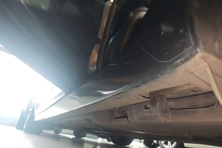 Used Cadillac CT5 2020 28T Luxury Version Left Side Sill
