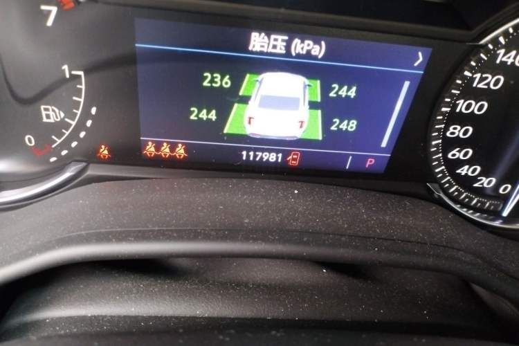 Used Cadillac CT5 2020 Updated 28T Leading Sporty Version Odometer Close Up