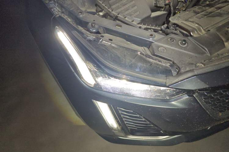 Used Cadillac CT5 2020 28T Tech Edition Right Front Headlight