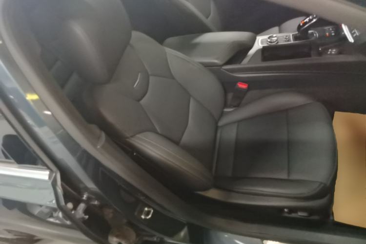 Used Cadillac CT5 2020 Revised Version 28T Luxury Edition Right Front Seat