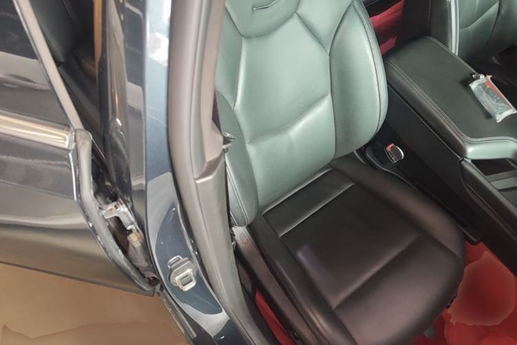 Used Cadillac CT5 2020 28T Luxury Version Right Front Seat
