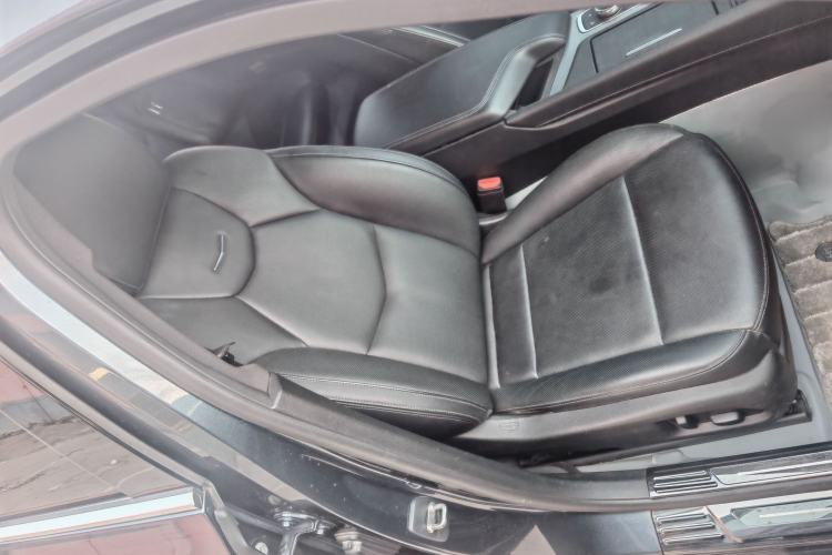 Used Cadillac CT5 2020 Revised Version 28T Luxury Edition Right Front Seat
