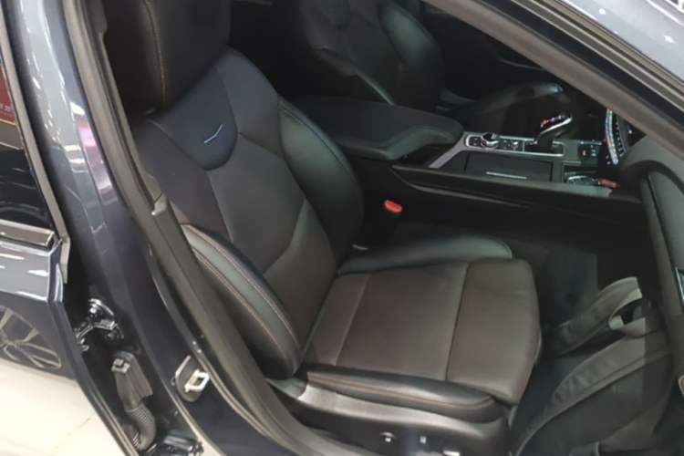Used Cadillac CT5 2020 28T Leading Sport Model Right Front Seat