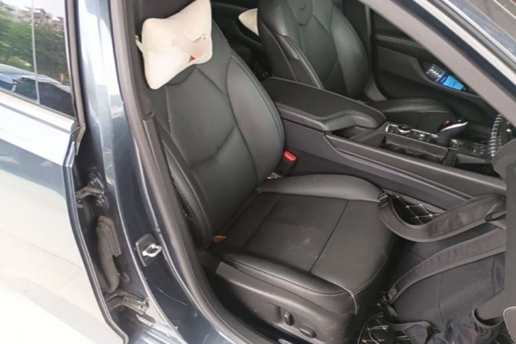 Used Cadillac CT5 2020 Revised Version 28T Luxury Edition Right Front Seat
