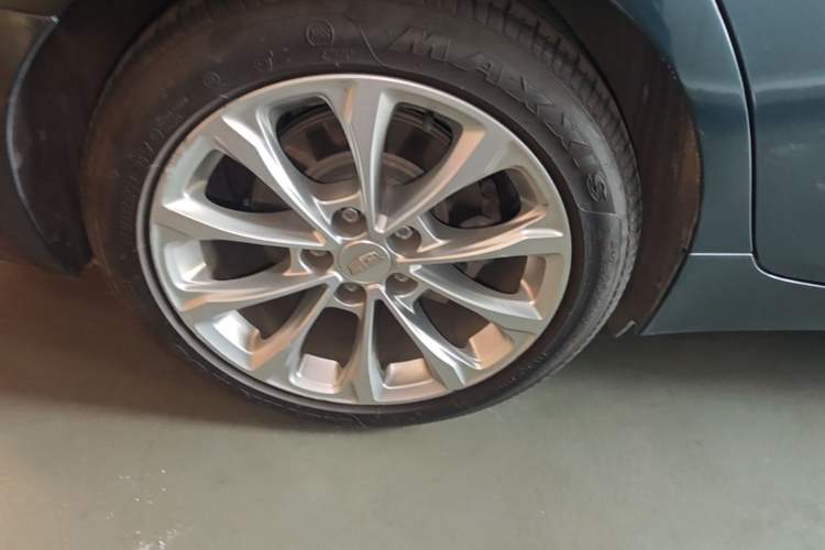 Used Cadillac CT5 2020 28T Luxury Version Right Rear Wheel Hub