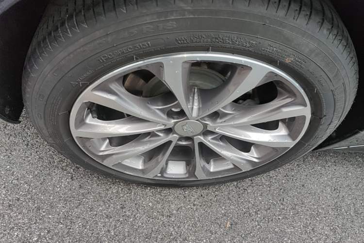 Used Cadillac CT5 2020 Updated 28T Leading Sporty Version Right Rear Wheel Hub