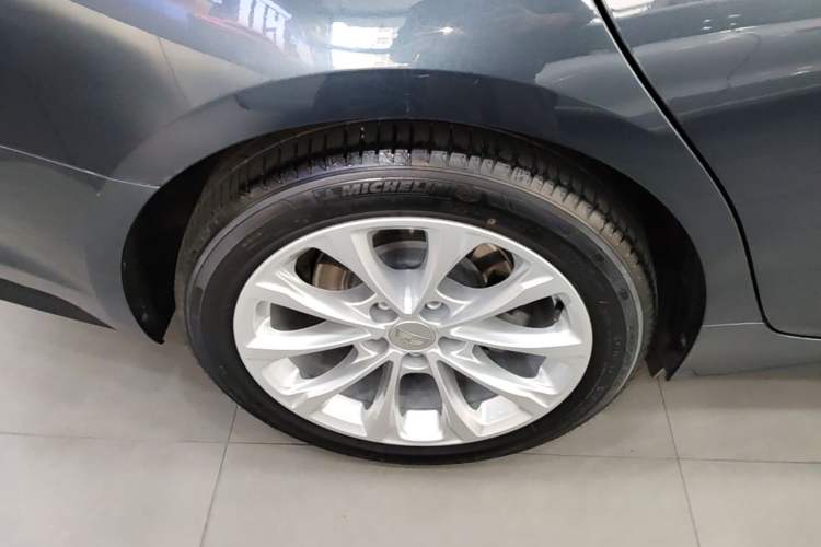 Used Cadillac CT5 2020 Revised Version 28T Luxury Edition Right Rear Wheel Hub