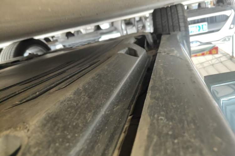Used Cadillac CT5 2020 Revised Version 28T Luxury Edition Right Side Sill