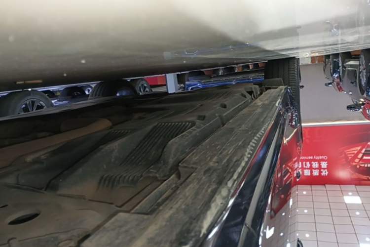 Used Cadillac CT5 2020 28T Leading Sport Model Right Side Sill