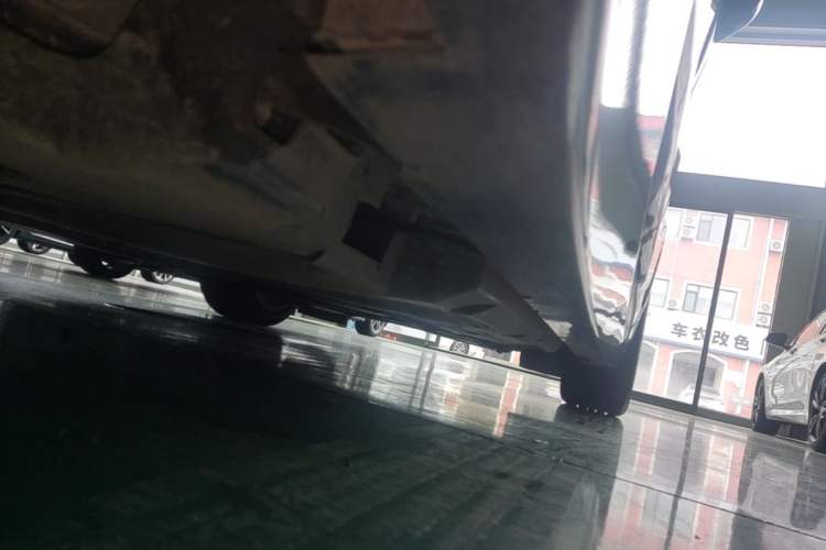 Used Cadillac CT5 2020 28T Fashion Edition Right Side Sill