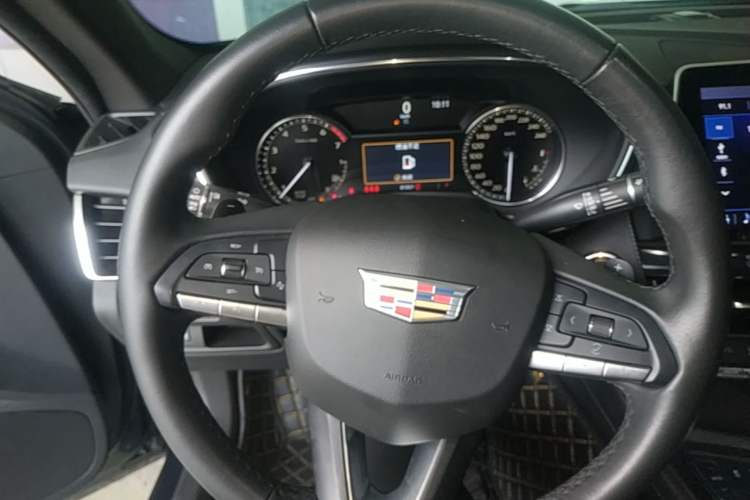 Used Cadillac CT5 2020 Revised Version 28T Fashion Edition Steering Wheel