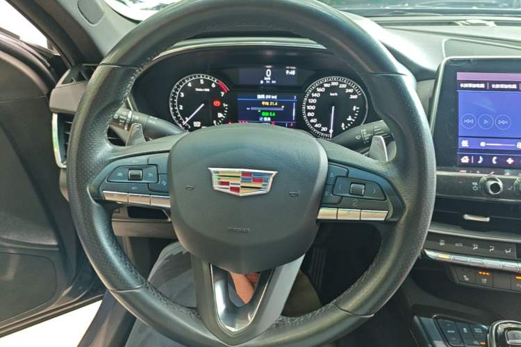 Used Cadillac CT5 2020 28T Leading Sport Model Steering Wheel