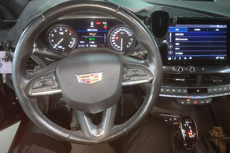 Used Cadillac CT5 2020 28T Luxury Version Steering Wheel