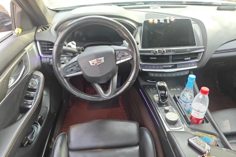 Used Cadillac CT5 2020 28T Platinum Sport Edition Steering Wheel