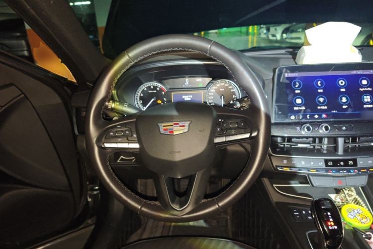 Used Cadillac CT5 2020 28T Tech Edition Steering Wheel