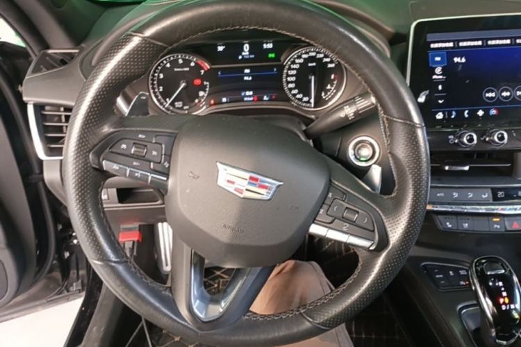 Used Cadillac CT5 2020 Updated 28T Leading Sporty Version Steering Wheel