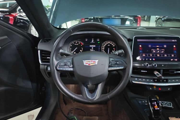 Used Cadillac CT5 2020 Revised Version 28T Luxury Edition Steering Wheel