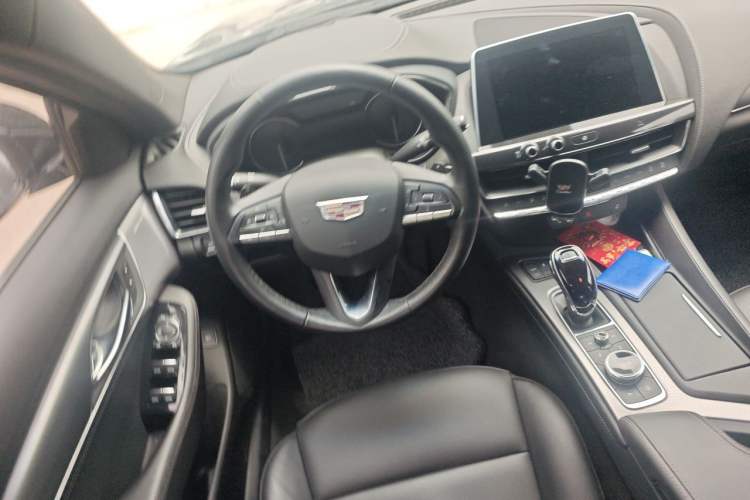 Used Cadillac CT5 2020 Revised Version 28T Luxury Edition Steering Wheel