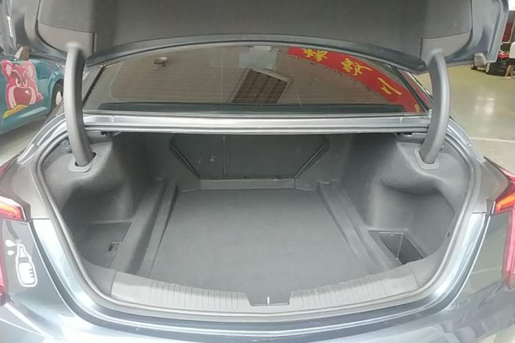 Used Cadillac CT5 2020 Revised Version 28T Fashion Edition Trunk