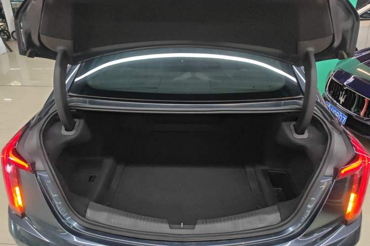 Used Cadillac CT5 2020 Revised Version 28T Luxury Edition Trunk