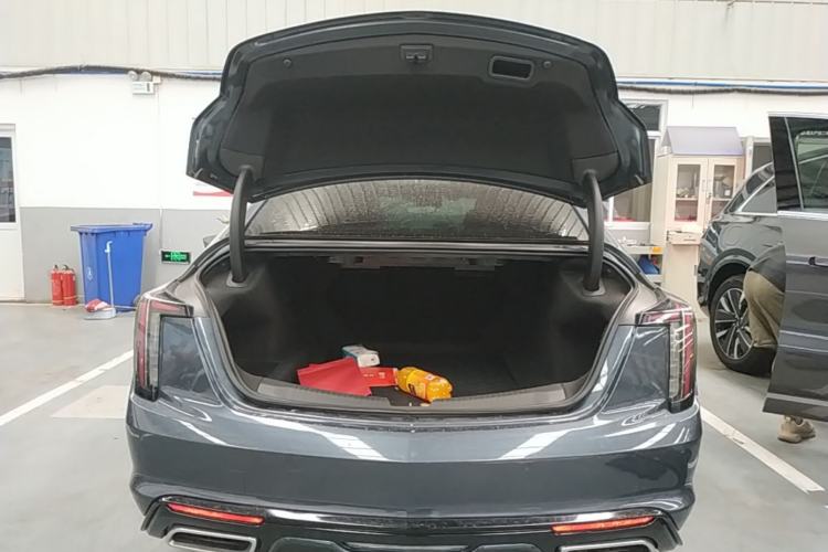 Used Cadillac CT5 2020 Revised 28T Platinum Sport Edition Trunk