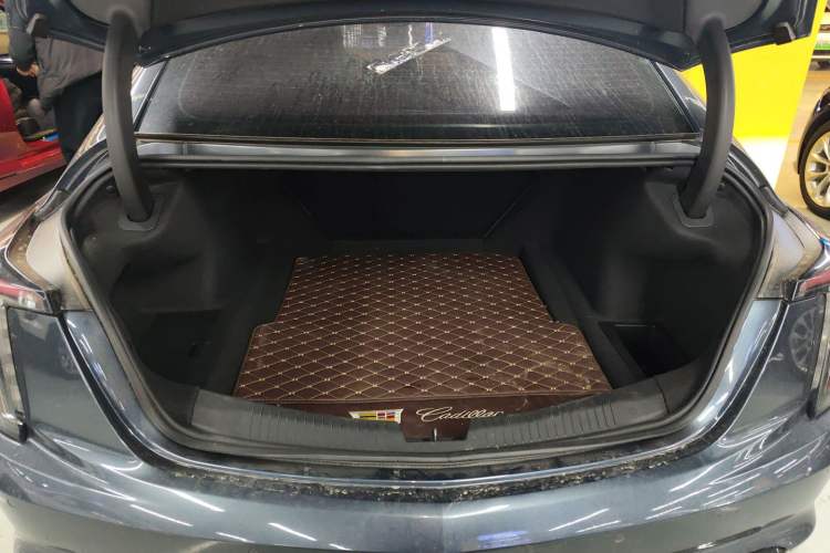 Used Cadillac CT5 2020 Revised 28T Platinum Sport Edition Trunk