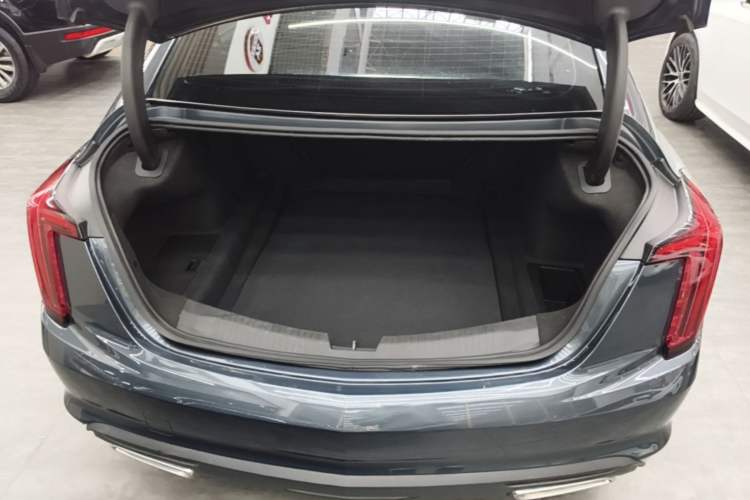 Used Cadillac CT5 2020 Revised Version 28T Tech Edition Trunk
