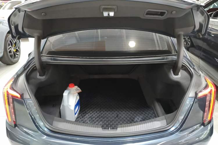 Used Cadillac CT5 2020 Updated 28T Leading Sporty Version Trunk