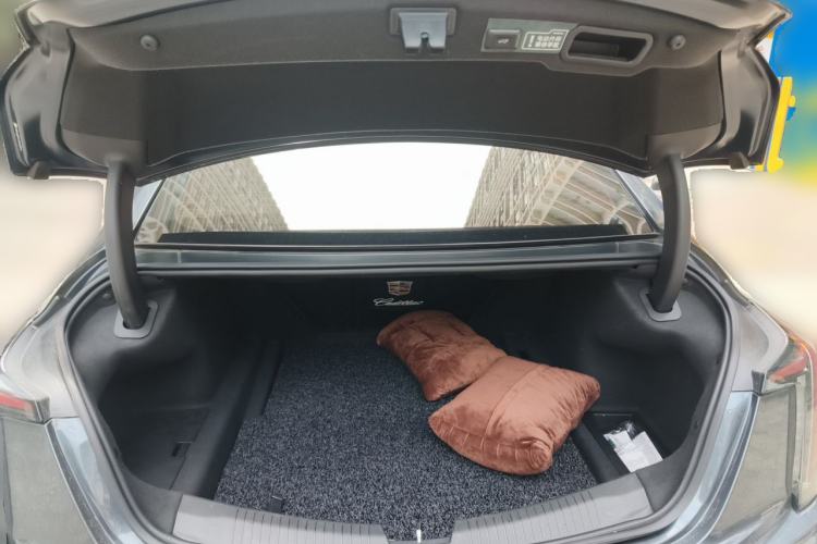 Used Cadillac CT5 2020 28T Platinum Sport Edition Trunk