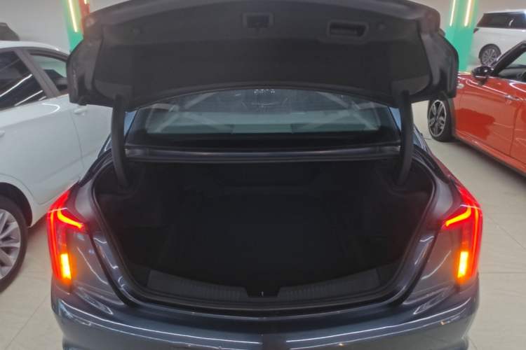 Used Cadillac CT5 2020 Revised Version 28T Luxury Edition Trunk