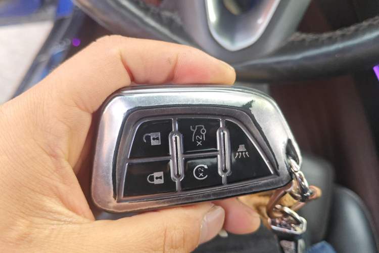 Used Cadillac CT5 2020 28T Platinum Sport Edition Vehicle Key