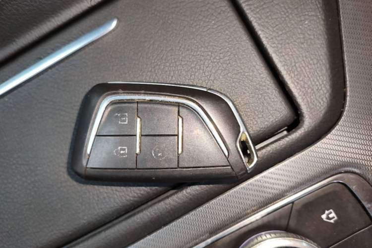 Used Cadillac CT5 2020 Updated 28T Leading Sporty Version Vehicle Key