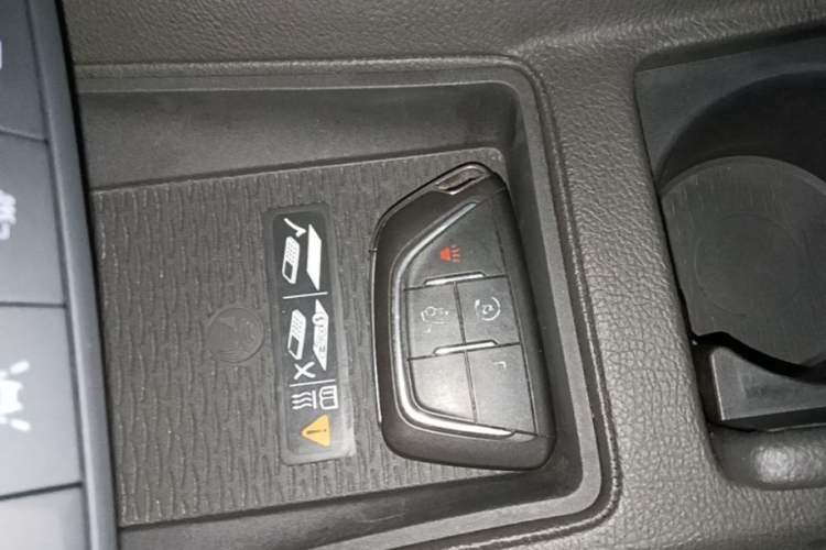 Used Cadillac CT5 2020 Revised 28T Platinum Sport Edition Vehicle Key