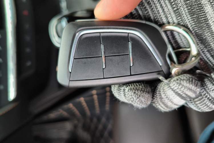 Used Cadillac CT5 2020 28T Platinum Sport Edition Vehicle Key