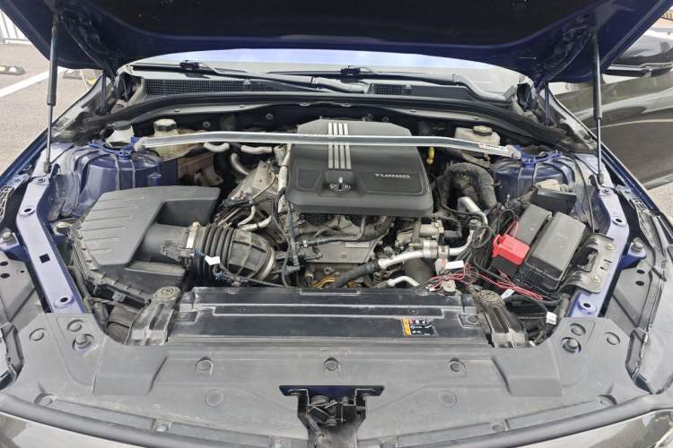 Used Cadillac CT5 2020 28T Fashion Edition Engine Bay