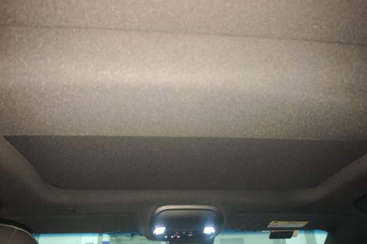Used Cadillac CT5 2020 28T Luxury Version Headliner