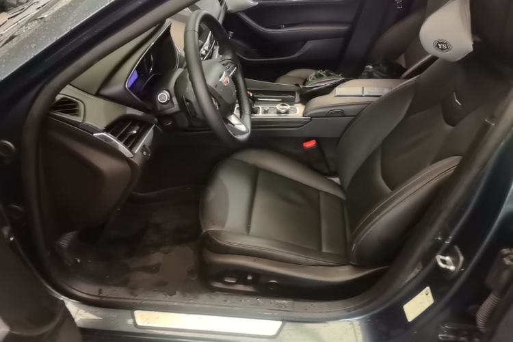 Used Cadillac CT5 2020 Revised Version 28T Luxury Edition Left Front Seat
