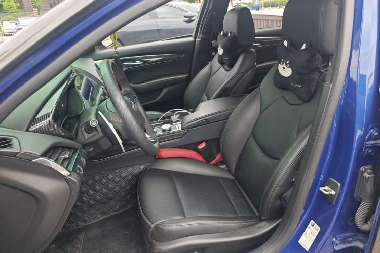 Used Cadillac CT5 2020 28T Fashion Edition Left Front Seat