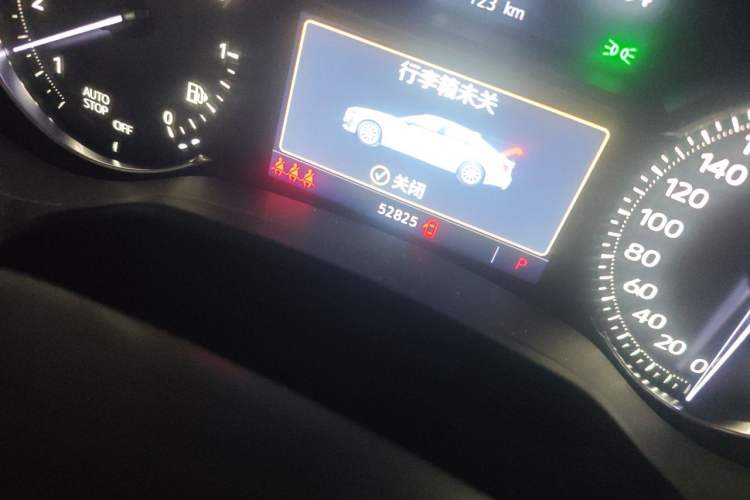 Used Cadillac CT5 2020 28T Luxury Version Odometer Close Up