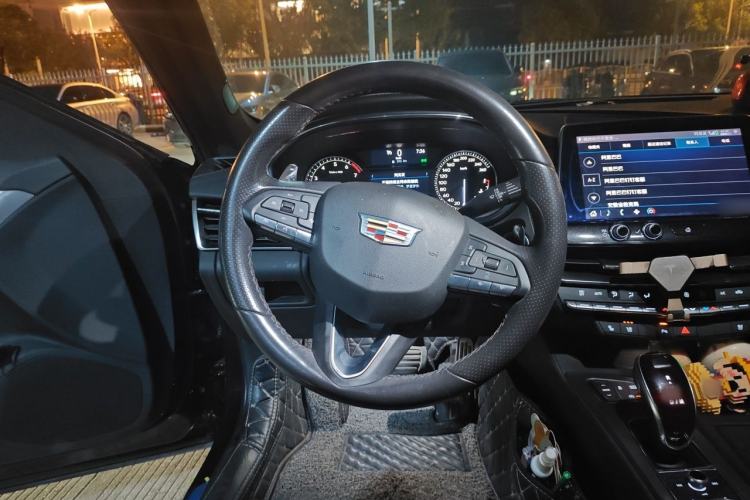Used Cadillac CT5 2020 28T Leading Sport Model Steering Wheel