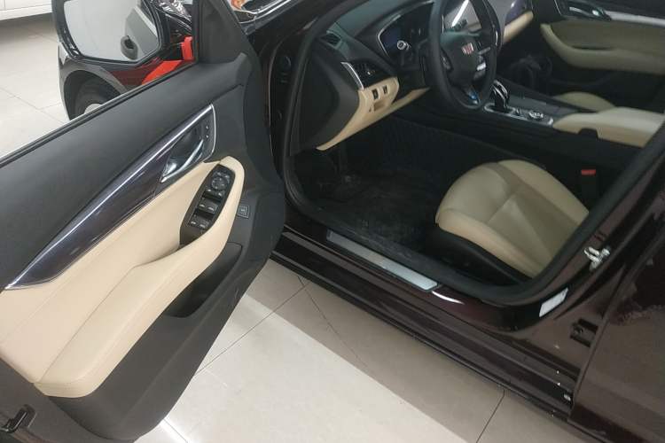 Used Cadillac CT5 2020 28T Fashion Edition Driver Seat