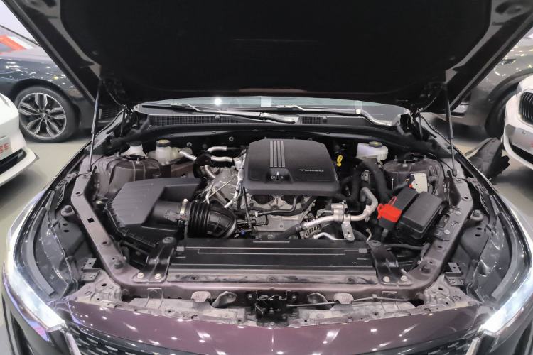 Used Cadillac CT5 2020 28T Fashion Edition Engine Bay