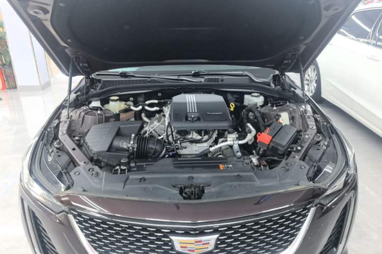 Used Cadillac CT5 2020 28T Tech Edition Engine Bay