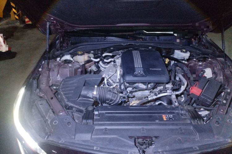 Used Cadillac CT5 2020 28T Luxury Version Engine Bay Right