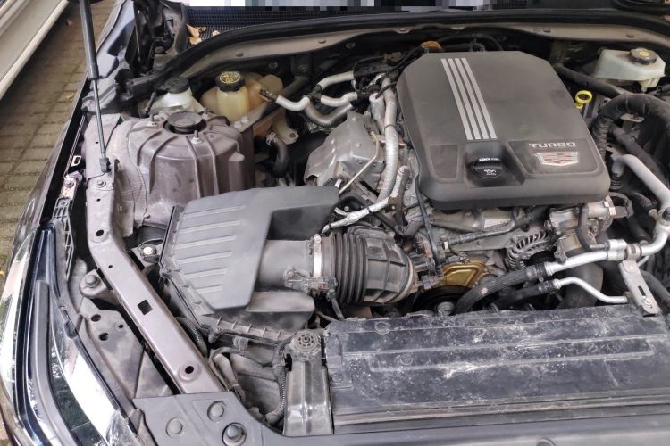 Used Cadillac CT5 2020 Revised 28T Platinum Sport Edition Engine Bay Right
