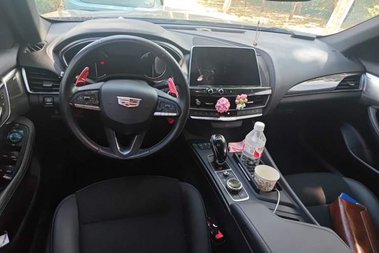 Used Cadillac CT5 2020 28T Tech Edition Interior 2