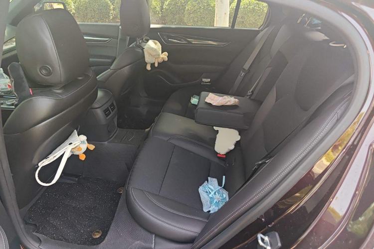 Used Cadillac CT5 2020 28T Tech Edition Interior 4
