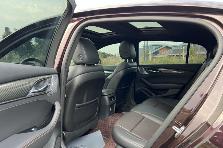 Used Cadillac CT5 2020 Revised 28T Platinum Sport Edition Interior 7